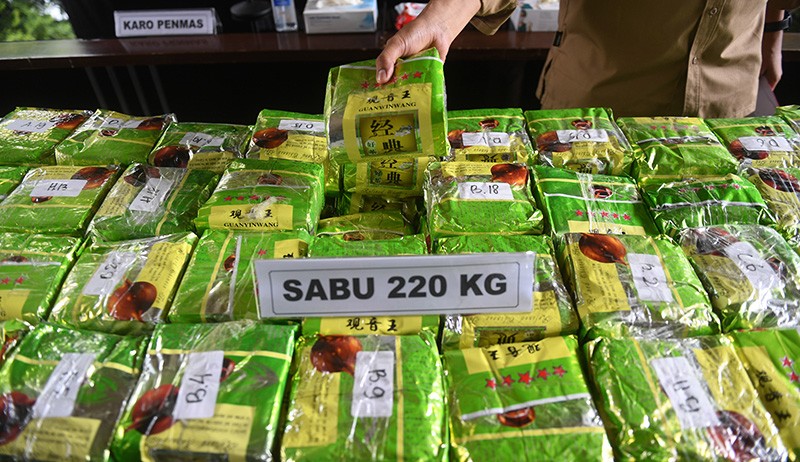 Bareskrim Polri Amankan 220 Kg Sabu Jaringan Narkoba Internasional - Bagian 2