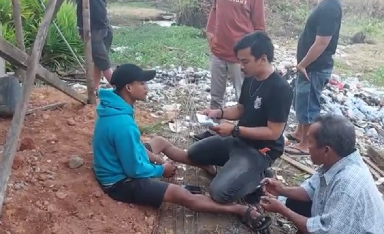 Polisi Tangkap  Bandar Narkoba di Singkawang, Kabur saat Digerebek di Kos