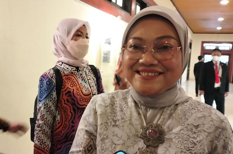Bantuan Subsidi Upah Tak Diperpanjang, Menaker Ida Fauziyah: Kebijakan PPKM Sudah Dicabut
