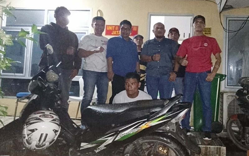  Pelaku Curanmor Kaget Ditangkap Polisi saat Indehoy dengan Janda Muda