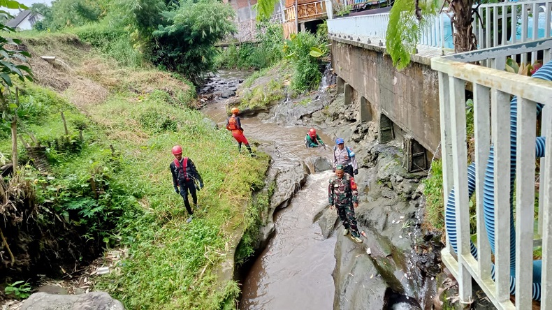 Balita Hanyut di Malang Belum Ditemukan, 115 Personel Sisir hingga Muara Sungai 