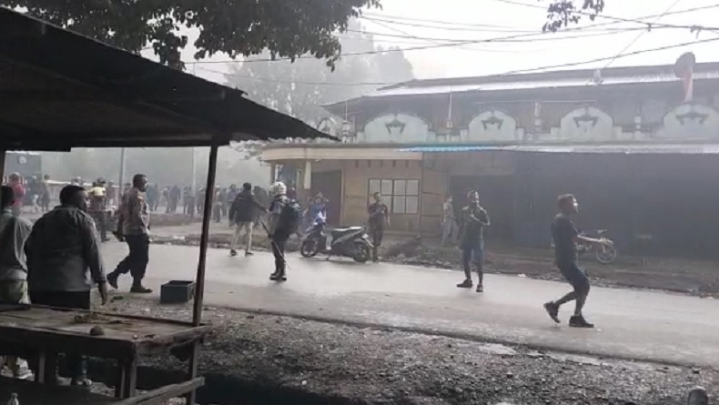 Massa Mengamuk di Wamena, Sejumlah Kios Dibakar