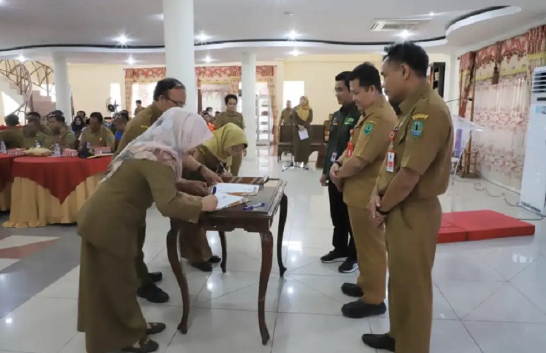 Pemkab Bersama BPS HSU Komitmen Wujudkan Satu Data