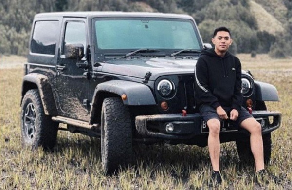 Pengamat Psikologi UGM Beberkan Alasan Orang Suka Flexing