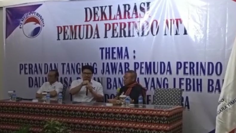 Diskusi di NTT, Politikus Perindo Michael Sianipar Beberkan Cara Pemuda Bisa Besarkan Partai