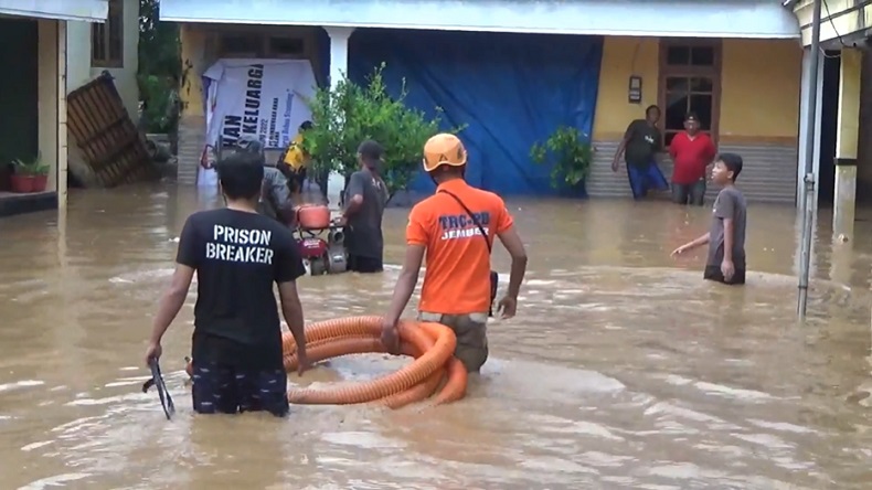 Banjir Jember, 216 Rumah Terendam Air Luapan Sungai Dinoyo dan Kalijompo