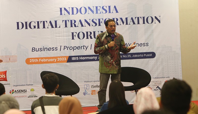 Denny JA: Media Sosial Akan Jauh Lebih Panas dan Membara di Tahun Politik 2024 - Bagian 2