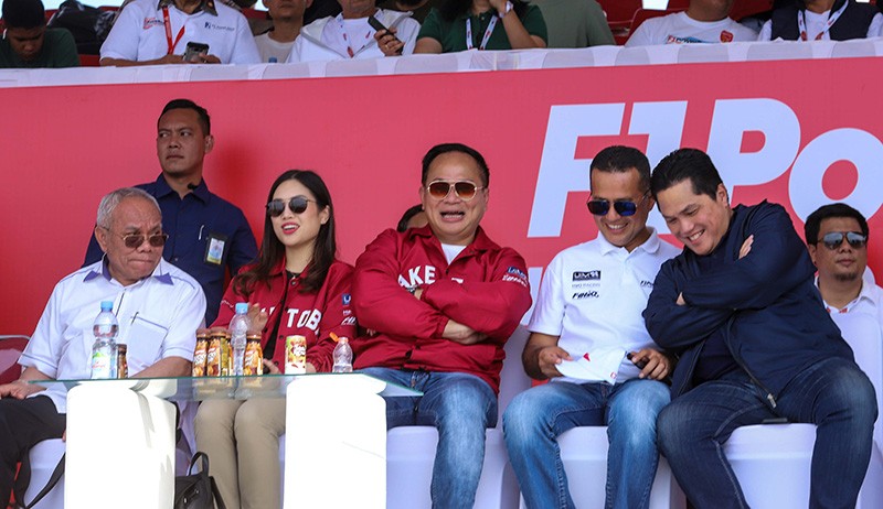 Wamenparekraf Angela Tanoesoedibjo bersama Para Menteri Nobar F1 PowerBoat - Bagian 2
