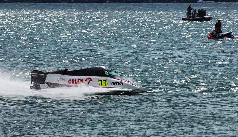 Bartek Marszalek Juara F1 PowerBoat, Presiden Jokowi Serahkan Trofi - Bagian 3