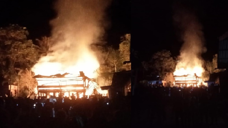 title Kebakaran Hebat Hanguskan Rumah Adat Nias Usia 100 Tahun hingga Rata dengan Tanah Kebakaran Hebat Hanguskan Rumah Adat Nias Usia 100 Tahun hingga Rata dengan Tanah
