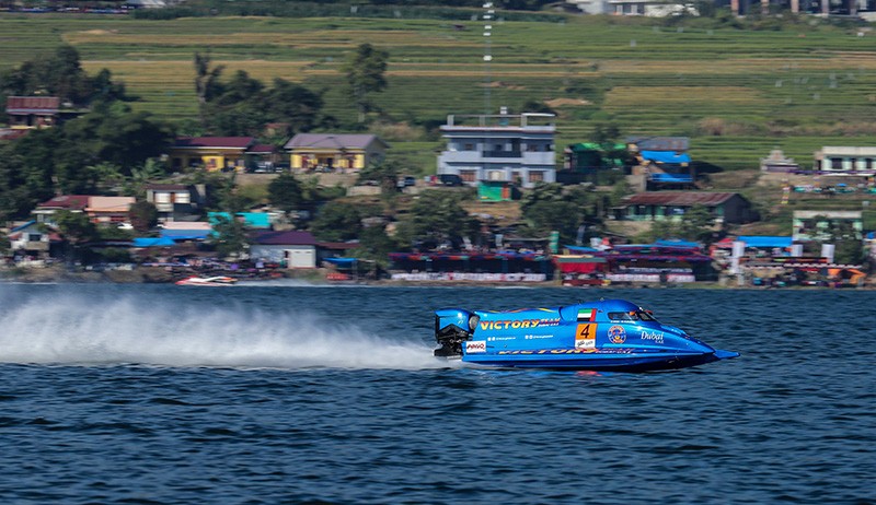 Kualifikasi Tercepat, Bartek Marszalek Start Terdepan Balapan F1 PowerBoat - Bagian 4
