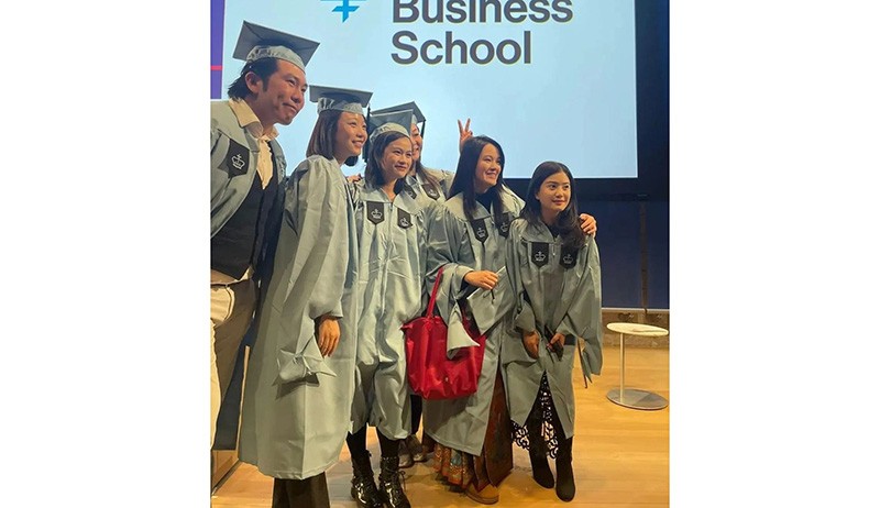 Valencia Tanoesoedibjo Raih MBA di Columbia Business School - Bagian 3