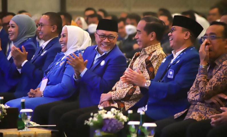 Zulhas Sebut Kehadiran Jokowi di Rakornas PAN Sangat Berarti: Panglima Tertinggi Kami