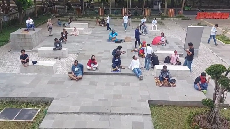 Unik, Puluhan Orang Ikuti Lomba Melamun di Kota Tasikmalaya, Ini Tujuannya
