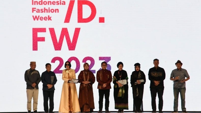title Gorontalo Sukses Kenalkan Karawo di Ajang IFW 2023 Gorontalo Sukses Kenalkan Karawo di Ajang IFW 2023