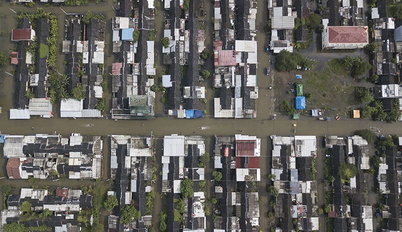 Kondisi Perumahan Villa Kencana Cikarang Sudah 4 Hari Banjir - Bagian 2