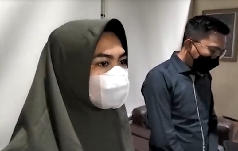 Pengakuan Pemilik Olshop Baju Bekas di Makassar Keroyok Pembeli: Refleks
