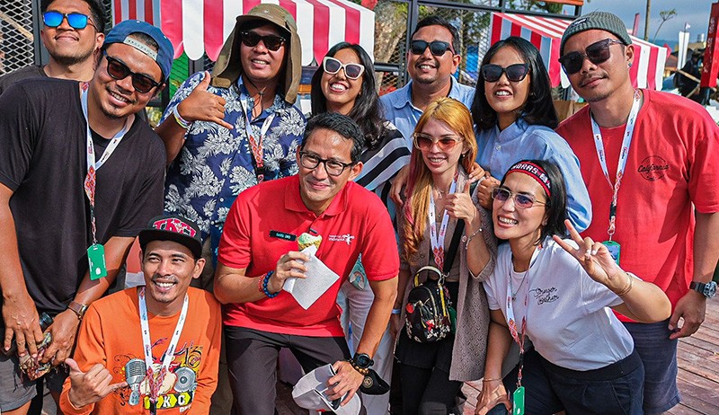 F1 PowerBoat Danau Toba Sukses Digelar, Sandiaga Uno Apresiasi Partisipasi Masyarakat Sumut - Bagian 2