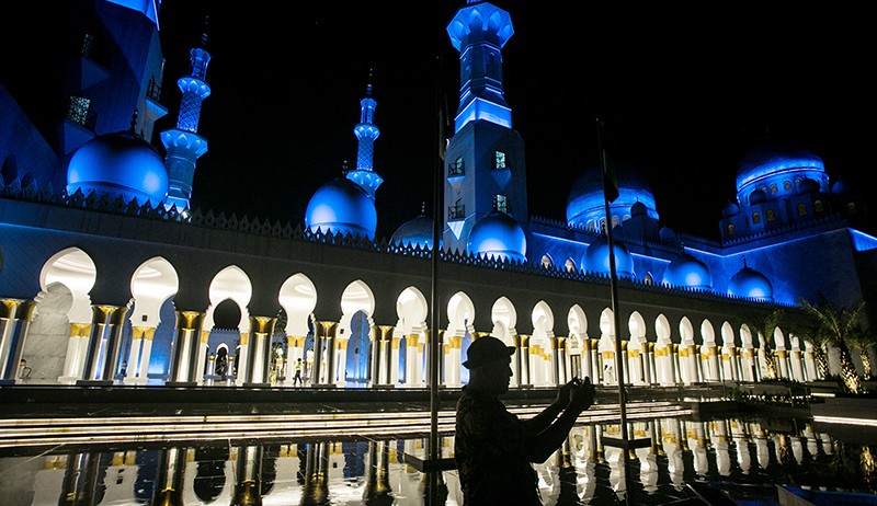 Waduh, Karyawan Masjid Sheikh Zayed Solo Tak Terima Gaji Utuh 