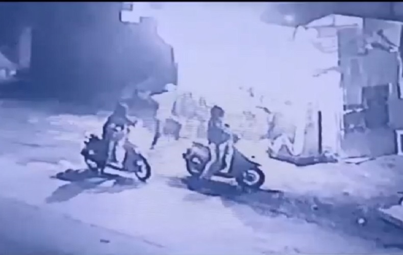 Aksi Perampokan Toko Kelontong di Makassar Terekam CCTV, Pemilik Diancam