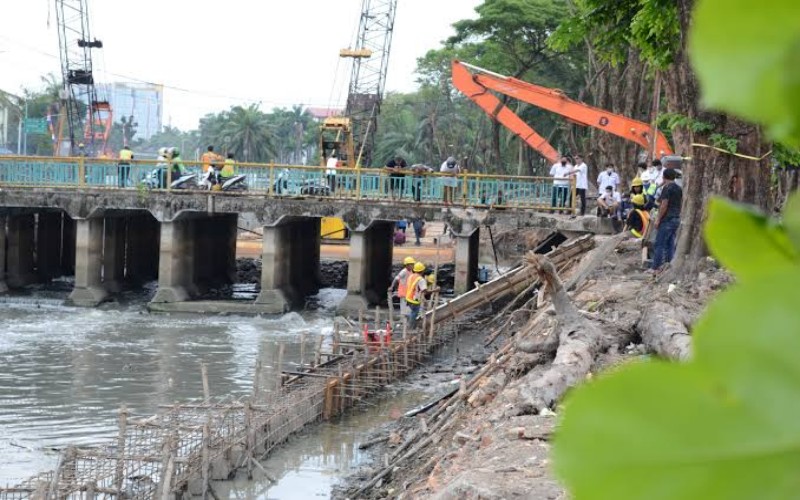 Proyek Normalisasi Sekanak-Lambidaro Molor, Anggota DPR Semprot BBWSS VIII