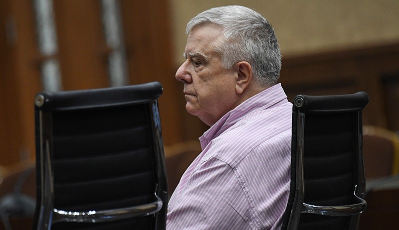 Warga Amerika Serikat Jalani Sidang Korupsi Sidang Pengadaan Satelit - Bagian 3