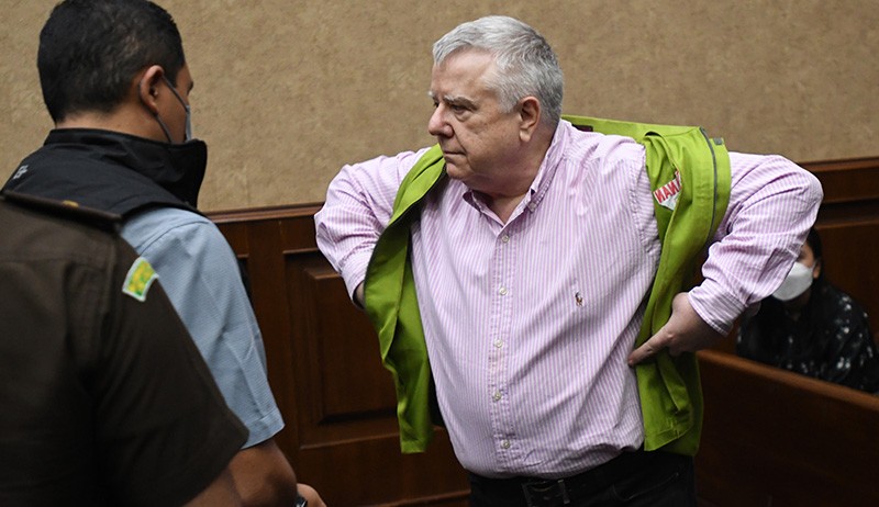 Warga Amerika Serikat Jalani Sidang Korupsi Sidang Pengadaan Satelit - Bagian 1