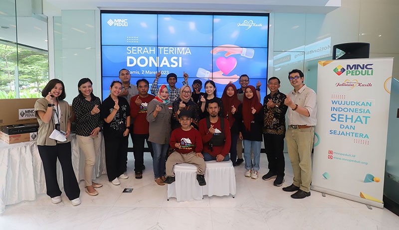 MNC Peduli Serahkan Bantuan untuk Korban Kebakaran Cipete Utara - Bagian 2