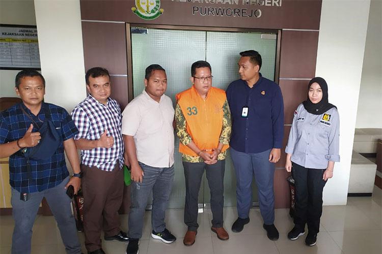 Hadiri Hajatan, Mantan Direktur PDAU Purworejo Buronan Korupsi Ditangkap