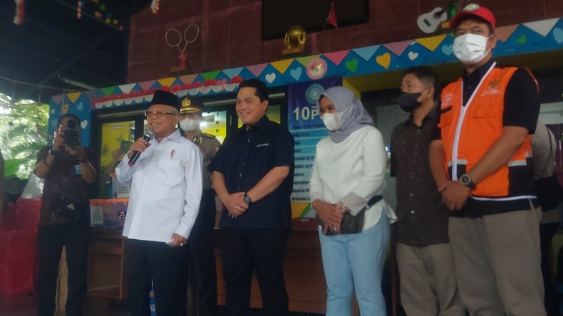 Pengungsi Kebakaran Depo Pertamina Plumpang Curhat ke Wapres: Butuh Uang Pak