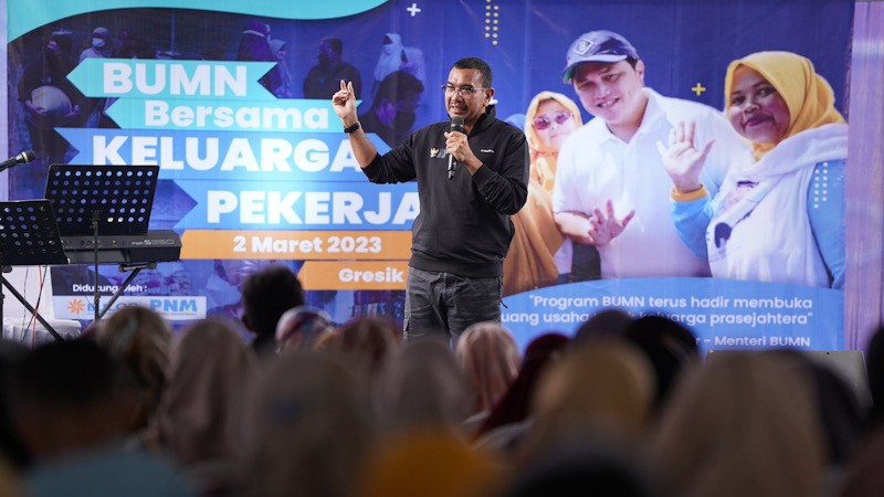 Melalui Program BUMN, Erick Thohir Tingkatkan Kesejahteraan Bagi Keluarga Pekerja BUMN di Gresik - Bagian 1