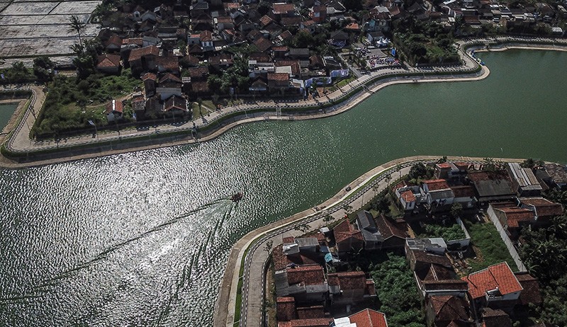 Presiden Jokowi Resmikan Kolam Retensi Andir - Bagian 3
