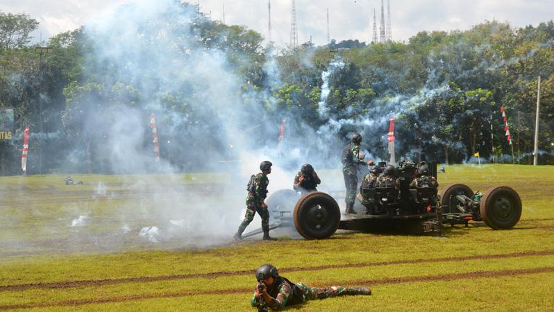 Reuni Arhanud 15 DBY, Sejumlah Jenderal Disuguhi Aksi Sigap Prajurit Operasikan Ranpur