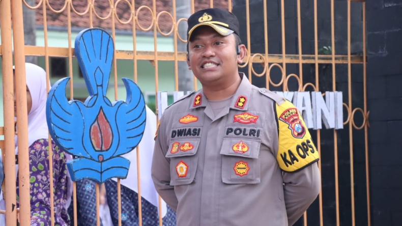 Teh Jamus, Program Polres Ngawi untuk Cegah Kecelakaan Lalu Lintas di Sekolah