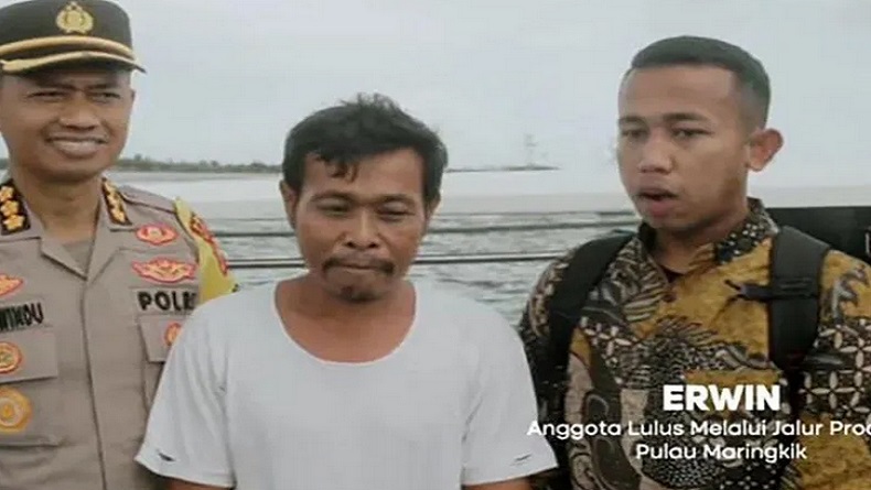 Kisah Pemuda Miskin dari Pulau Maringkik Lotim, Lulus Jadi Polisi Bikin Bangga Orang Tua