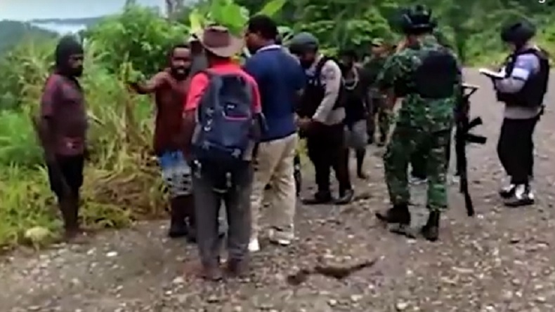 Bunuh Anak Kepala Kampung Pimbinom, KKB Egianus Bawa 3 Senjata Laras Panjang