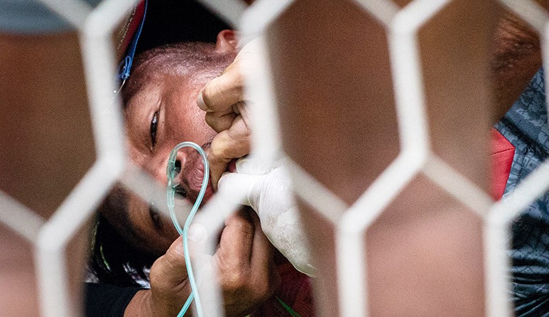 Detik-Detik Ricki Ariansyah Kejang akibat Benturan usai Cetak Gol - Bagian 2