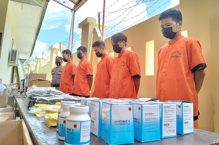 Polda DIY Bongkar Jaringan Pengedar Psikotropika Bekasi-Semarang-Yogyakarta