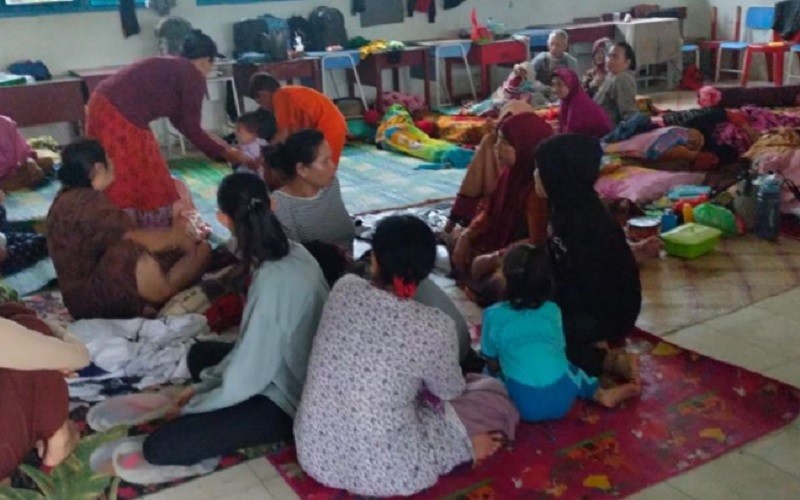 Pengungsi Bencana Tanah Longsor Natuna 1.216 Orang Tersebar Di Sejumlah ...