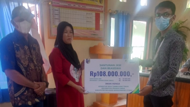 Perangkat Desa di Bolmut Terima Santunan 108 Juta dari BPJamsostek