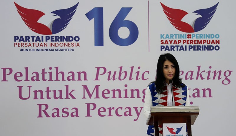 Hari Perempuan Internasional, Kartini Perindo Gelar Pelatihan Public Speaking - Bagian 1
