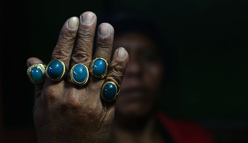 Kerajinan Batu Bacan Masih Eksis, Harga Rp1,5 Juta-Rp2 Juta - Bagian 1
