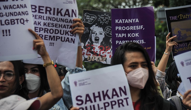 Aksi Hari Perempuan Internasional Desak RUU PPRT Segera Disahkan - Bagian 1