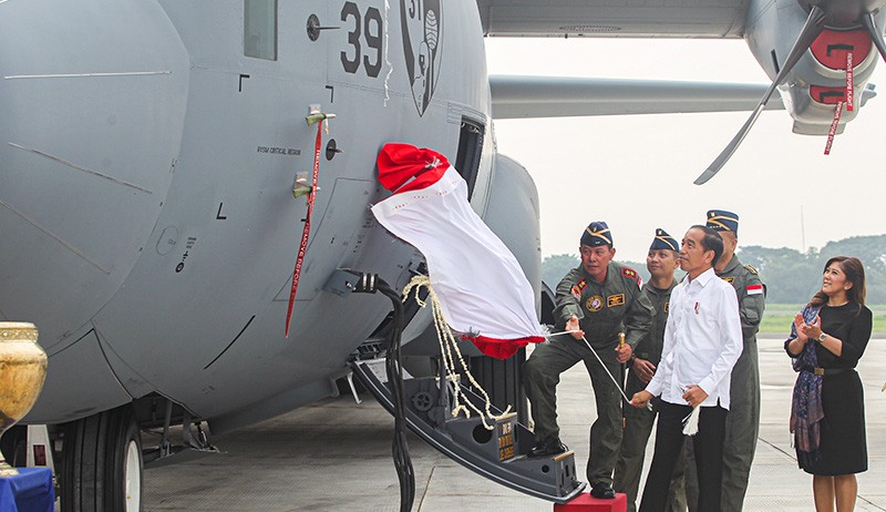 Presiden Jokowi Hadiri Penyerahan Pesawat C-130J-30 Super Hercules - Bagian 1