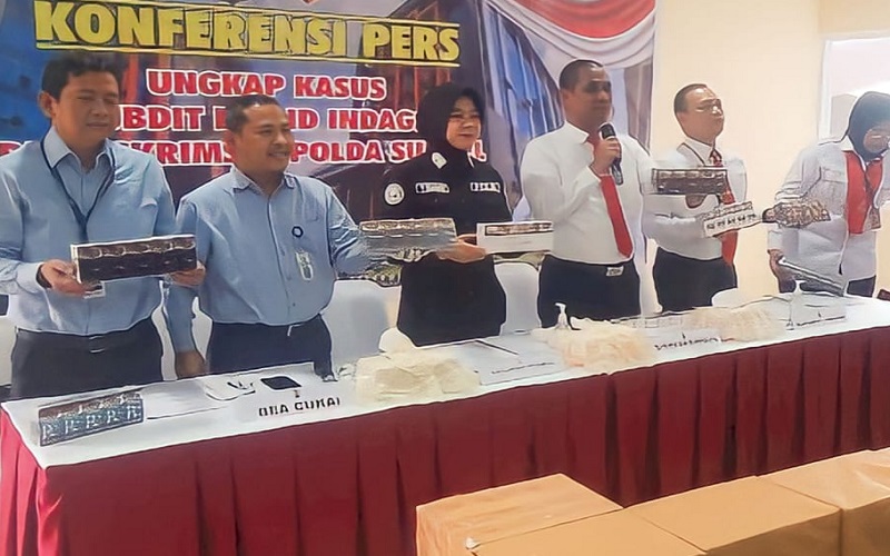 title Polda Sumsel Sita 9.430 Bungkus Rokok Ilegal Asal Madura Polda Sumsel Sita 9.430 Bungkus Rokok Ilegal Asal Madura