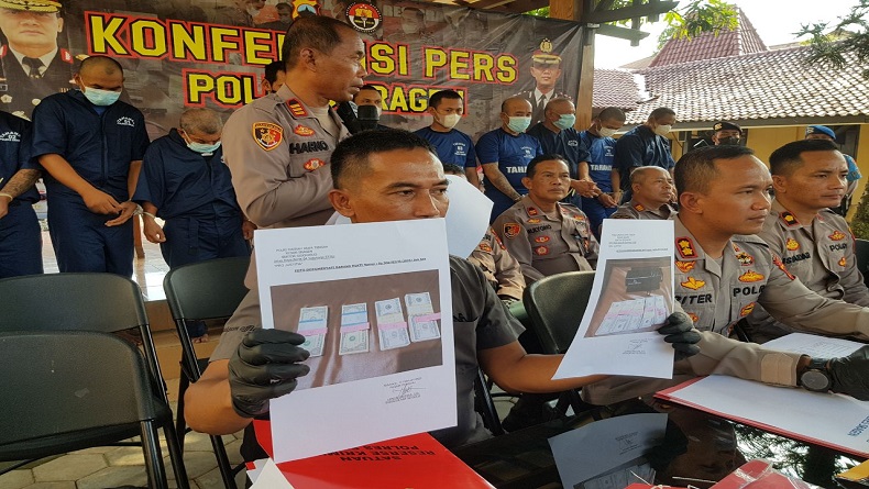 2 Pengedar Uang Dolar Palsu di Sragen Ditangkap Polisi 