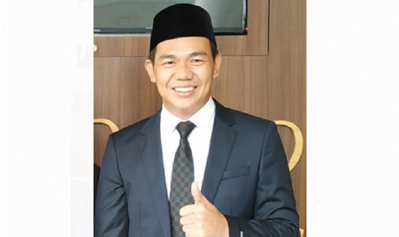 title Tegas, Bupati Kapuas Hulu Ancam Copot 7 Pejabat yang Tak Hadir Pelantikan Tegas, Bupati Kapuas Hulu Ancam Copot 7 Pejabat yang Tak Hadir Pelantikan