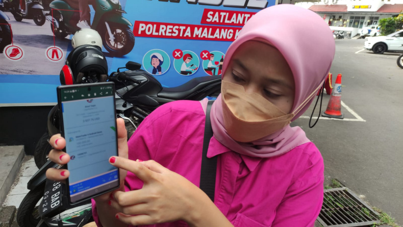 Tergiur Untung Besar dari Robot Trading Kenzo, Mama Muda Ini Malah Kehilangan Rp55Juta