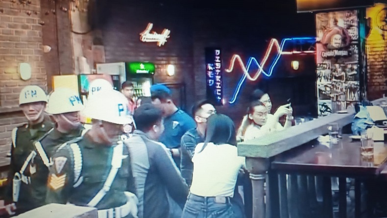 title Jelang Ramadhan, Kogartap 2 Bandung Razia Anggota TNI-Polri di Tempat Hiburan Jelang Ramadhan, Kogartap 2 Bandung Razia Anggota TNI-Polri di Tempat Hiburan