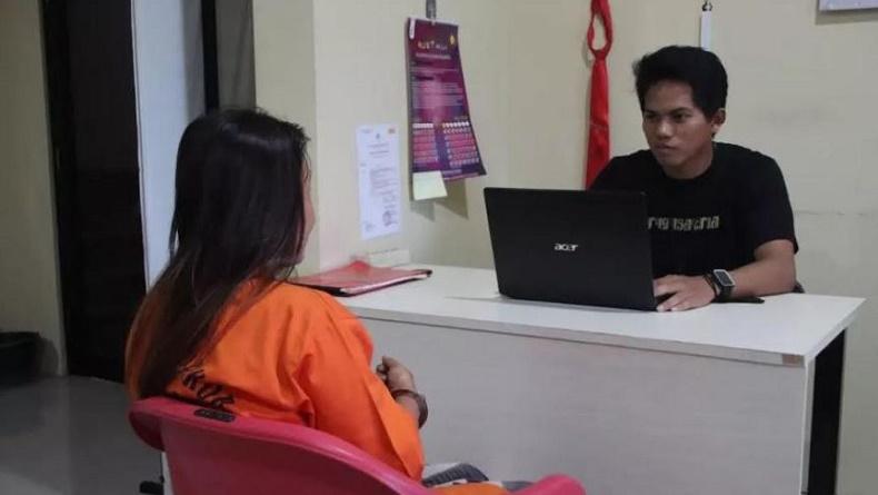 Asyik Nyabu di Penginapan, Perempuan Cantik asal Tanggamus Ini Ditangkap Polisi